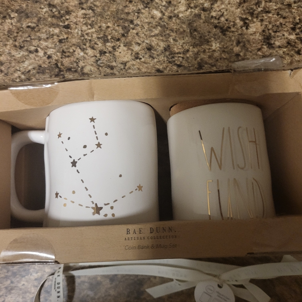 Rae Dunn Graduation Coin Bank & Mug Set Nwt